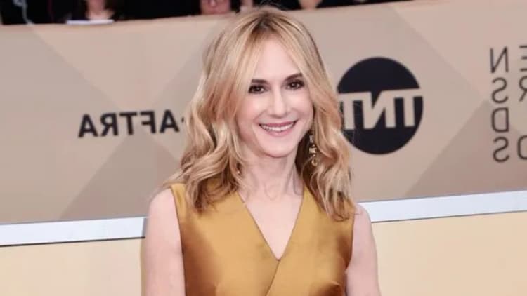 Holly Hunter