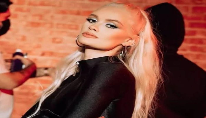 Lauren Bennett